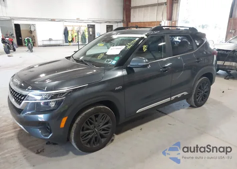 2022 Kia Seltos Nightfall Edition z USA, uszkodzony, nr VIN KNDEUCA21N7292624